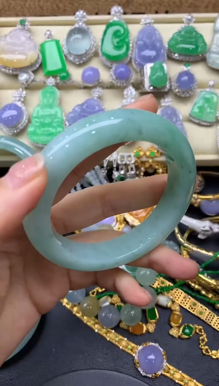 【闪购商品】翡翠手镯未镶嵌330-中国好珍宝