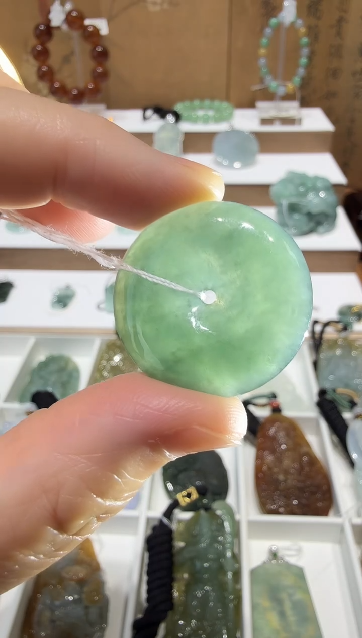 未镶嵌挂件翡翠A货翡翠多样性孤品