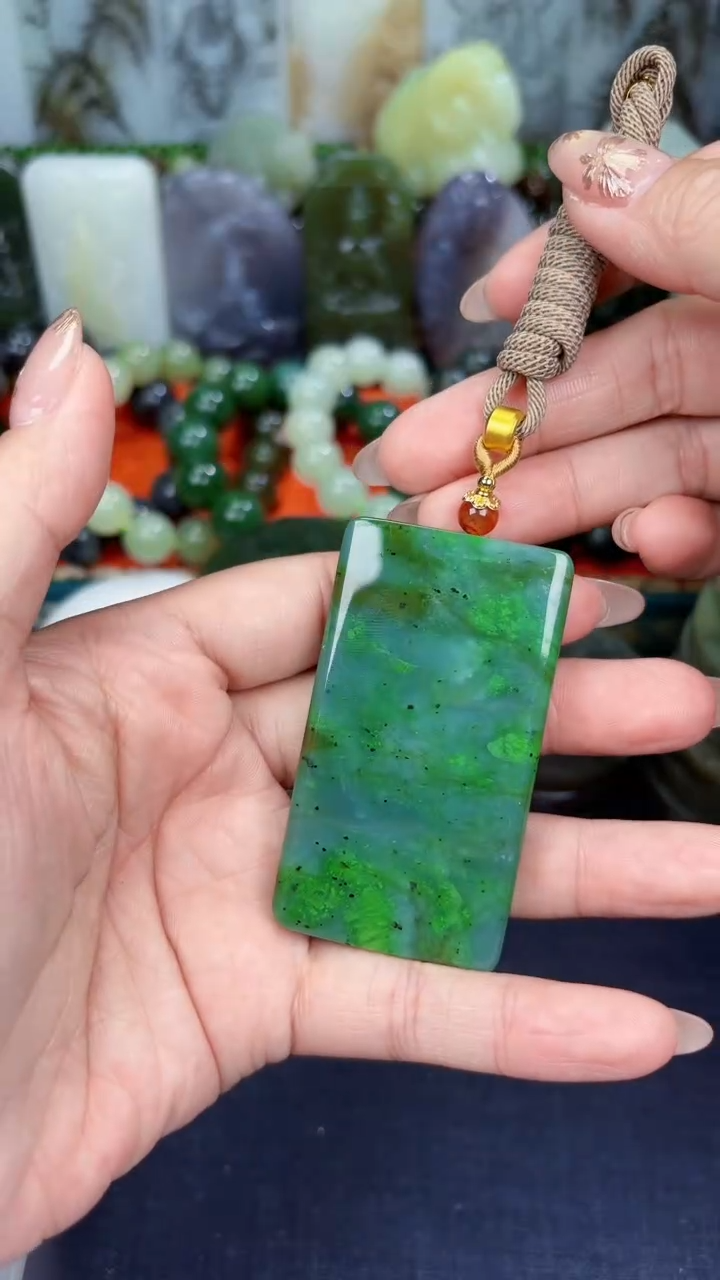 颈饰未镶嵌和田玉和田玉