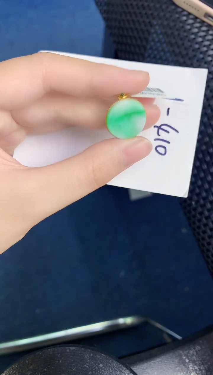 【闪购商品】翡翠颈饰18K金镶嵌000000000
