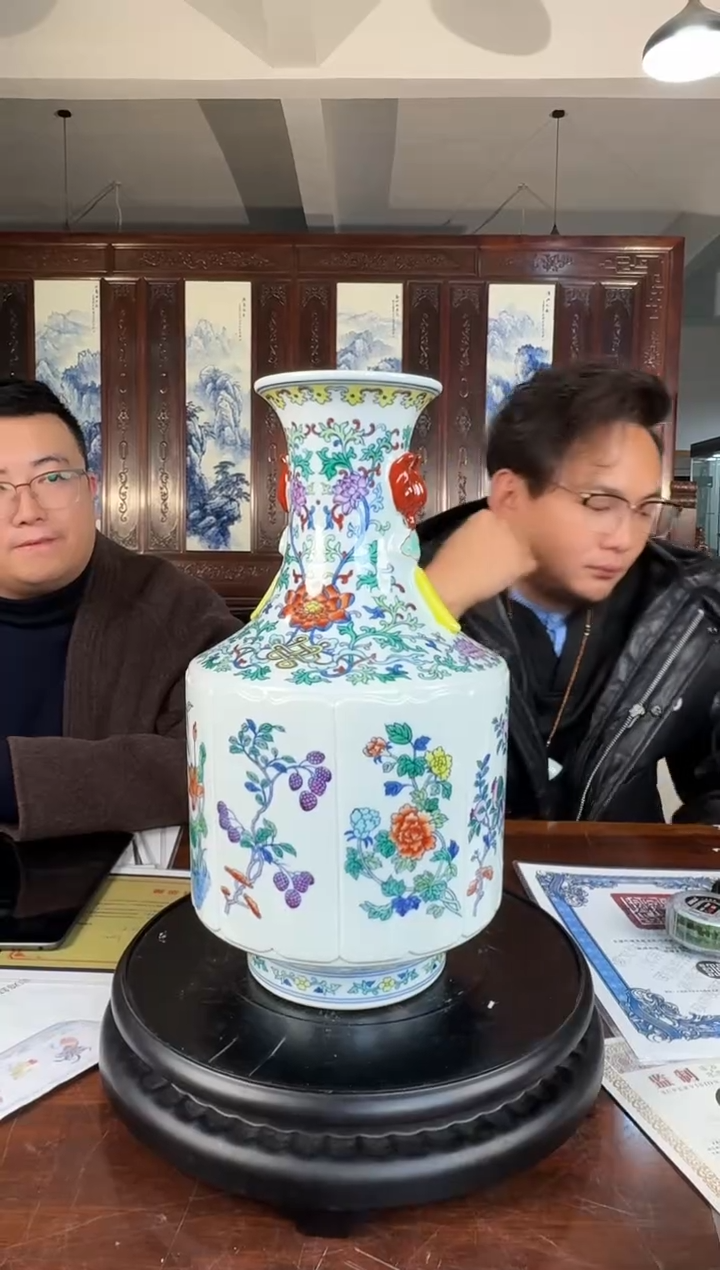 摆件瓷奉旨官窑流水-33