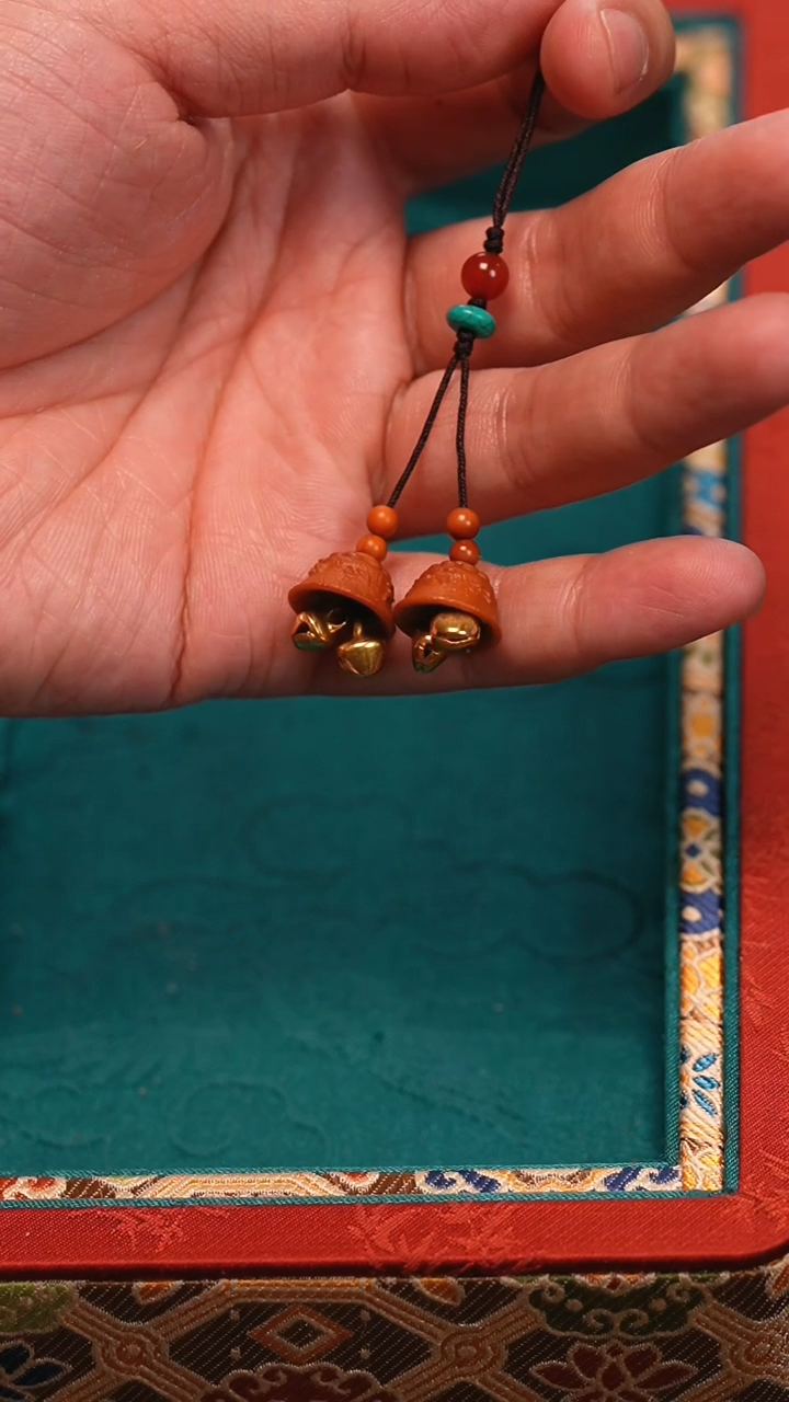 【闪购商品】橄榄核手串/手链铃铛