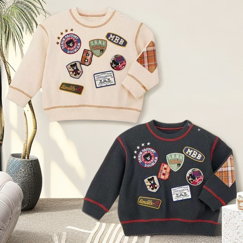 日系男女宝宝华夫格徽章刺绣卫衣 儿童三个黑熊头mbb卫衣