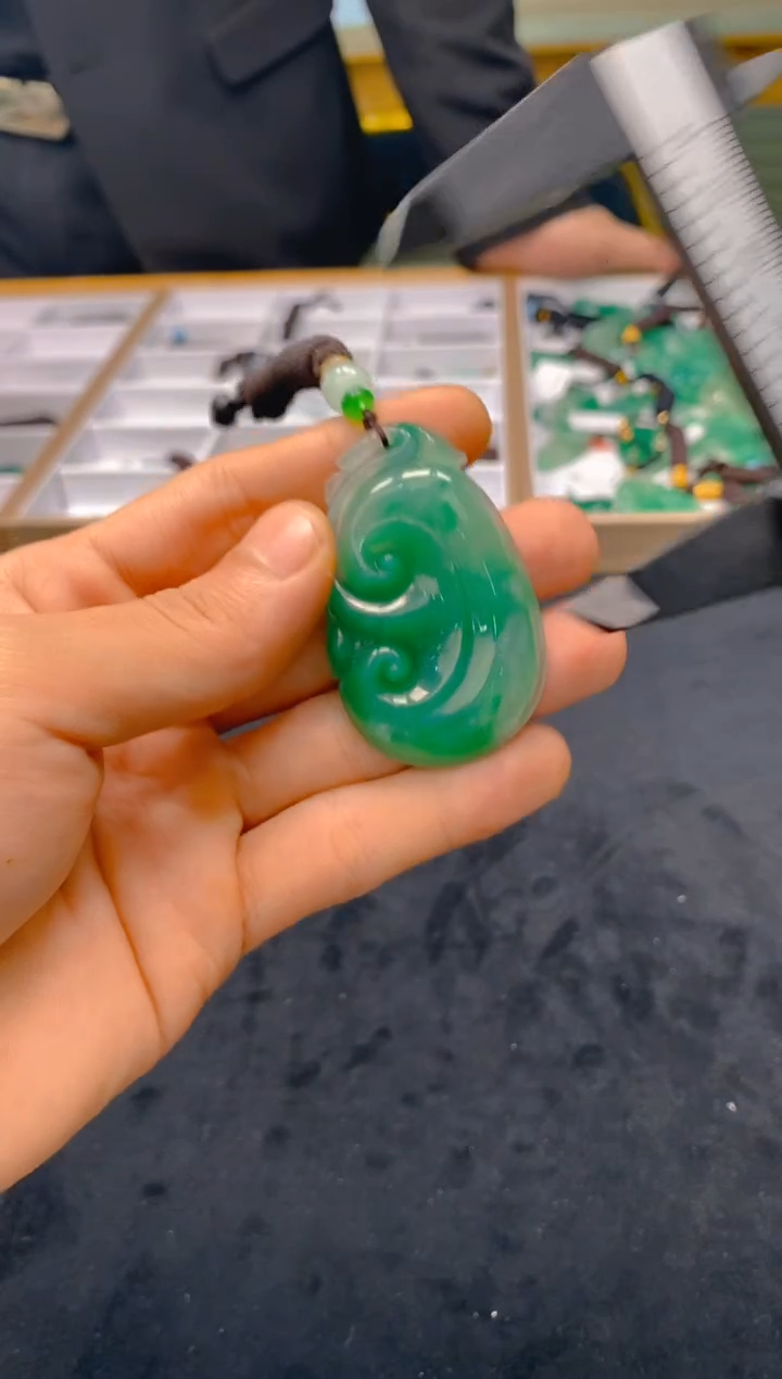 【闪购商品】石英质玉颈饰未镶嵌冰美人非洲翠5