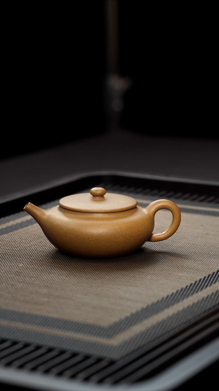茶壶紫砂全手工青段泥扁晨