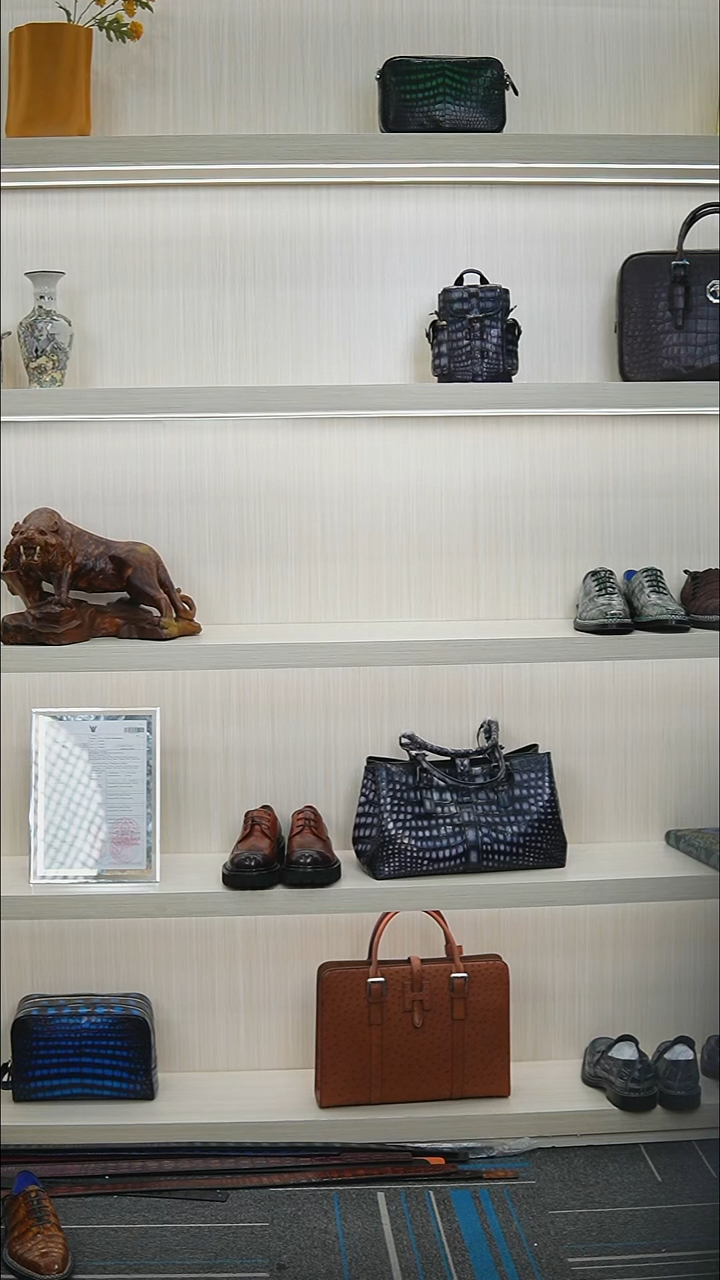 鹿皮（革）淋*雨包包链接相思灰7800