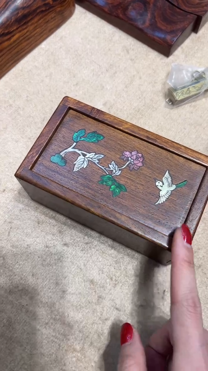 【闪购商品】贡木鸟踏花枝螺钿机关盒