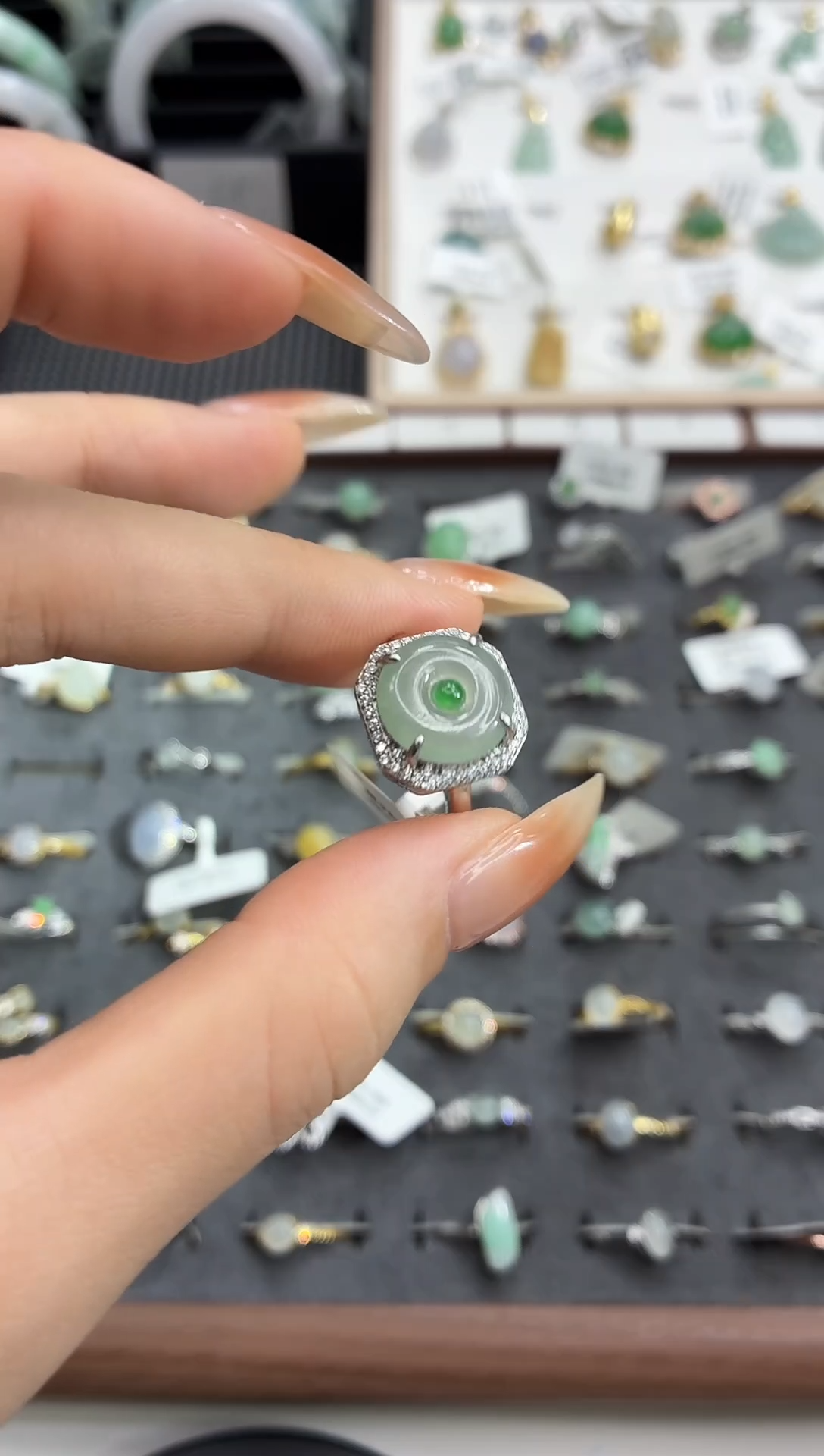 颈饰银S925镶嵌翡翠11111111111