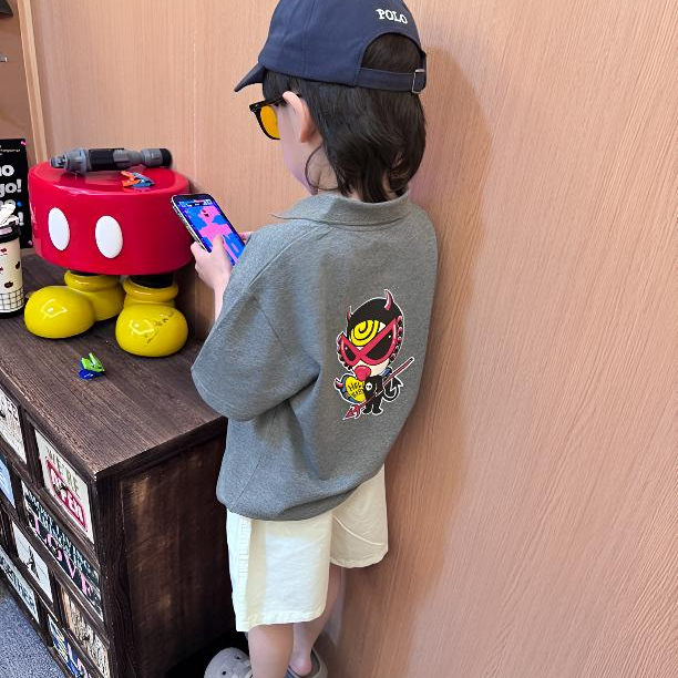 令佳潮牌夏季儿童洋气韩版灰色卡通黑超纯棉POLO衫T恤2638印花