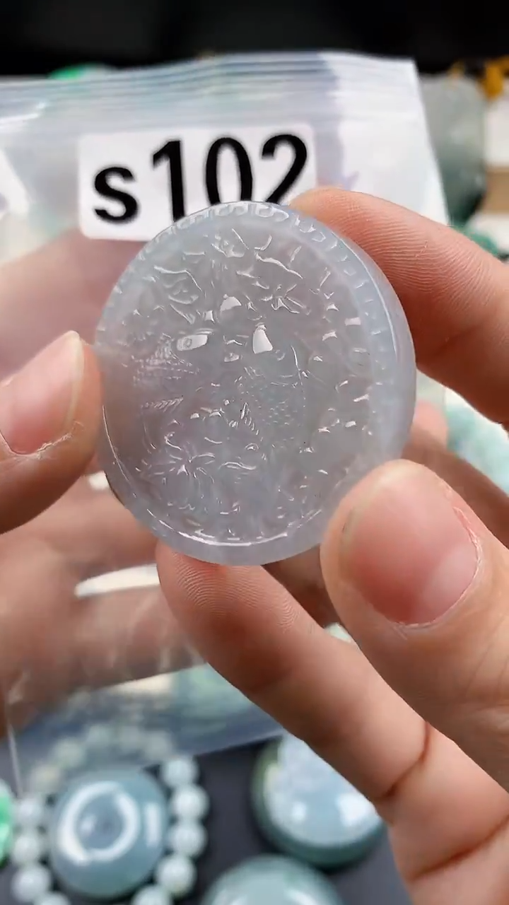 颈饰未镶嵌翡翠天然翡翠吊坠挂件