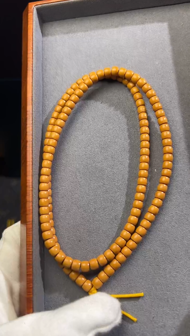 手串/手链橄榄核老挝核核尖5.5mm*4.5mm（到手130颗左右）12/1售卖