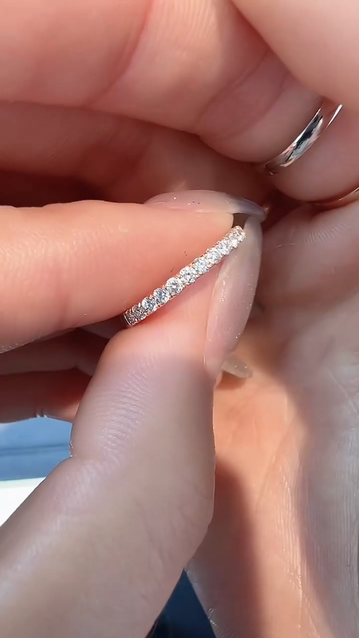 【闪购商品】钻石戒指/指环18K金镶嵌戒指