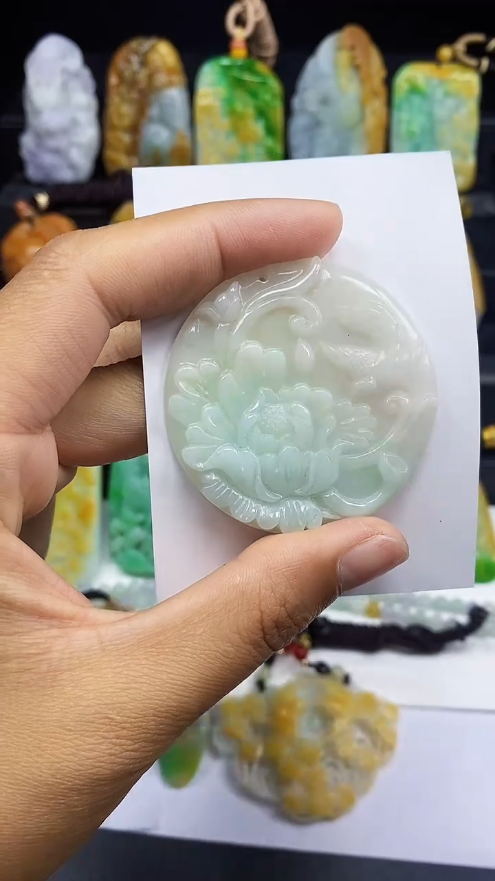 【闪购商品】翡翠未镶嵌颈饰翡翠A 货