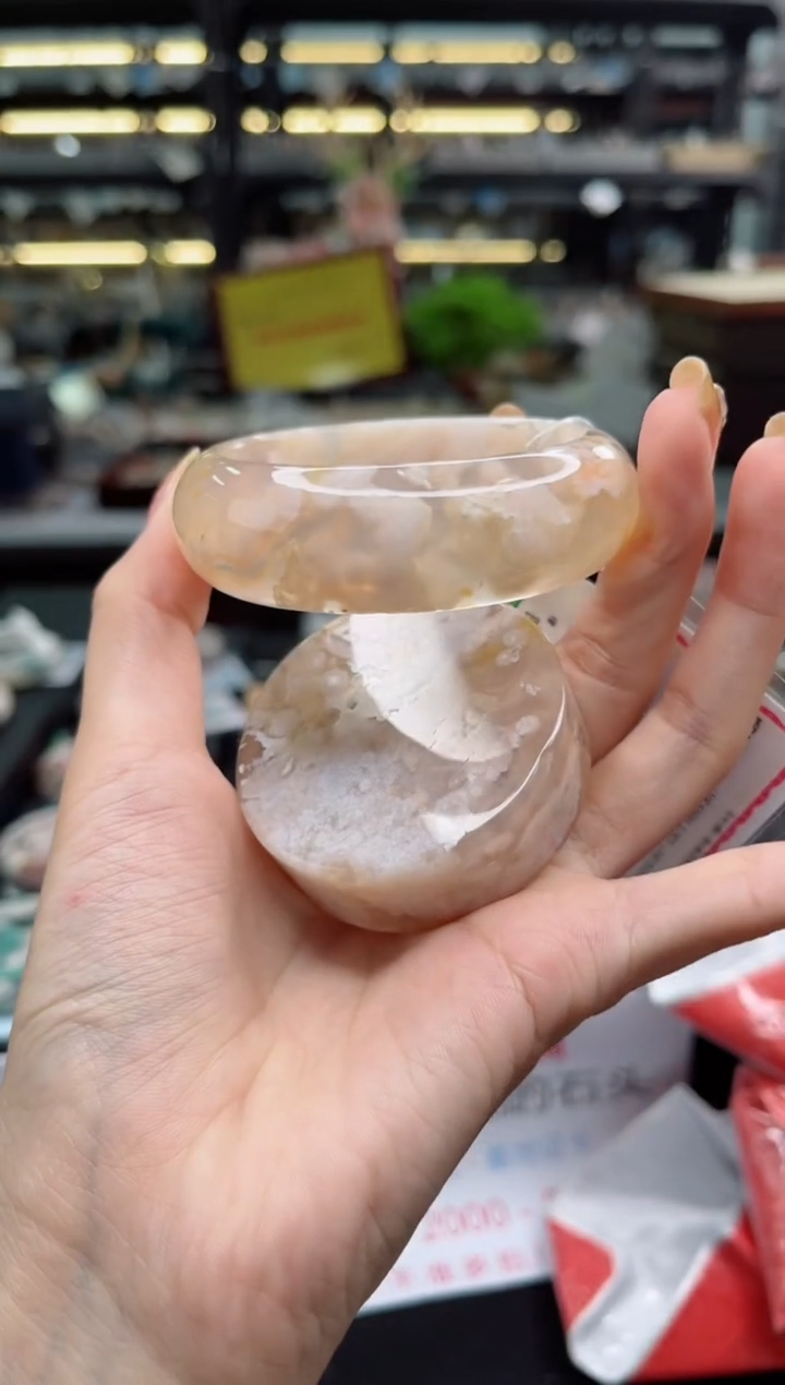 【闪购商品】石英质玉手镯未镶嵌54圈口（赠品镯心）3569074