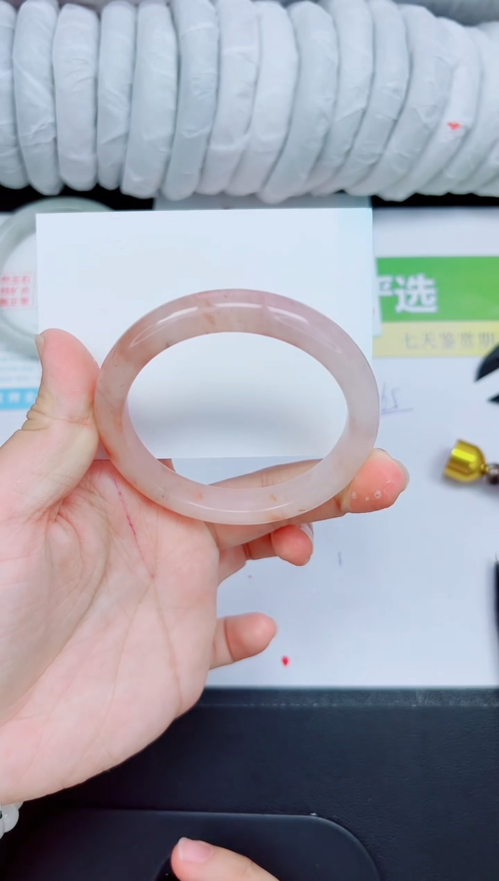 石英质玉手镯未镶嵌210-58