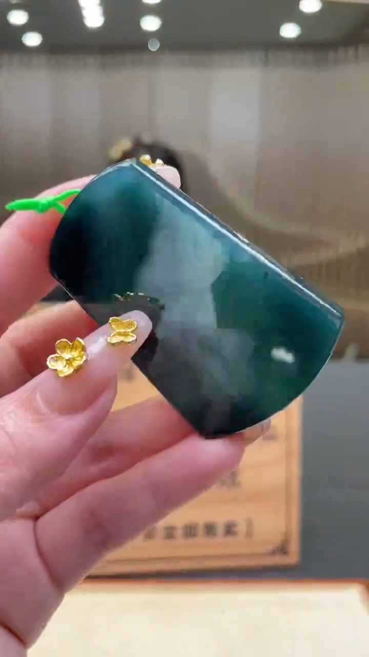 【闪购商品】定制翡翠未镶嵌      *129