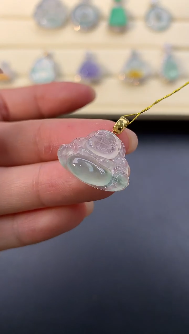 【闪购商品】翡翠颈饰18K金镶嵌D992      