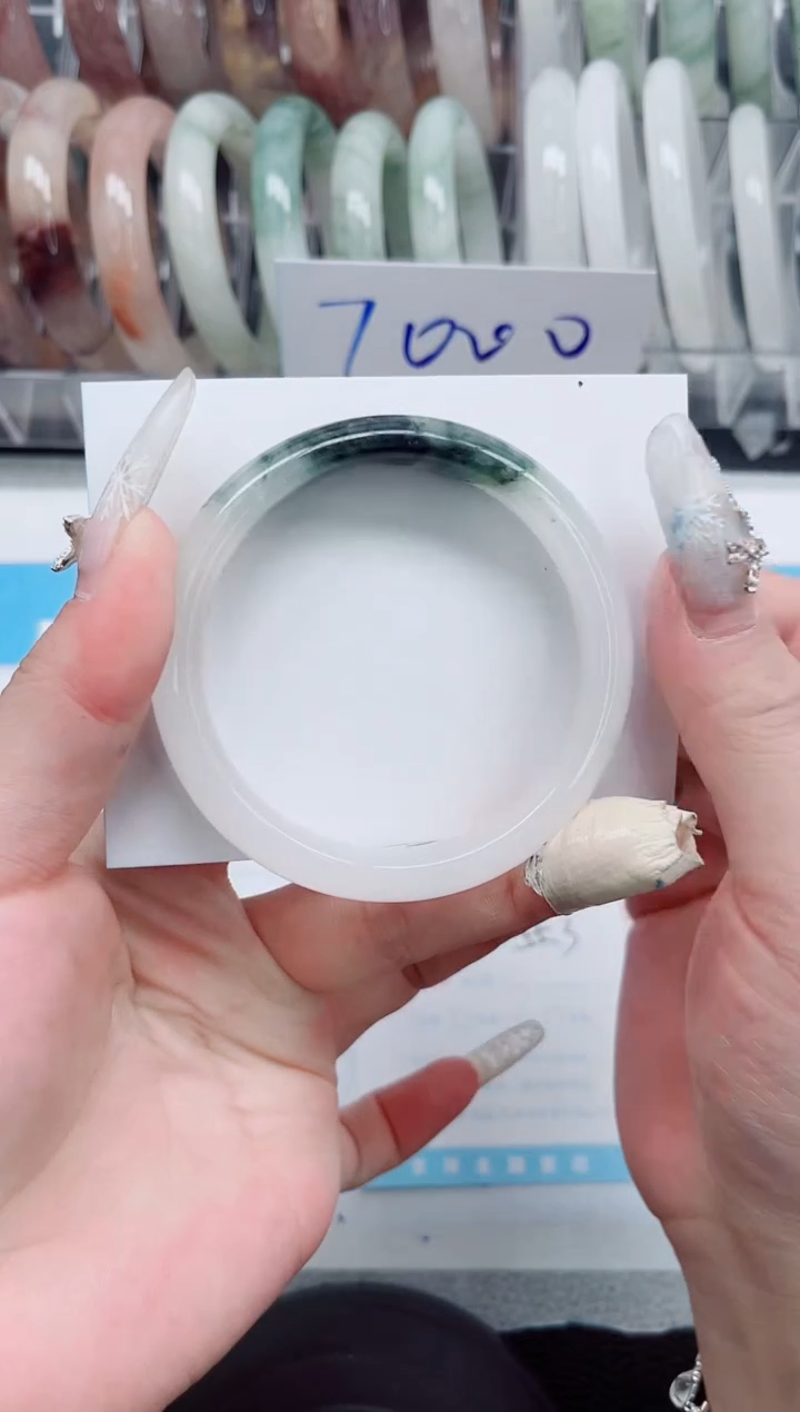 【闪购商品】石英质玉手镯未镶嵌A32-55.3