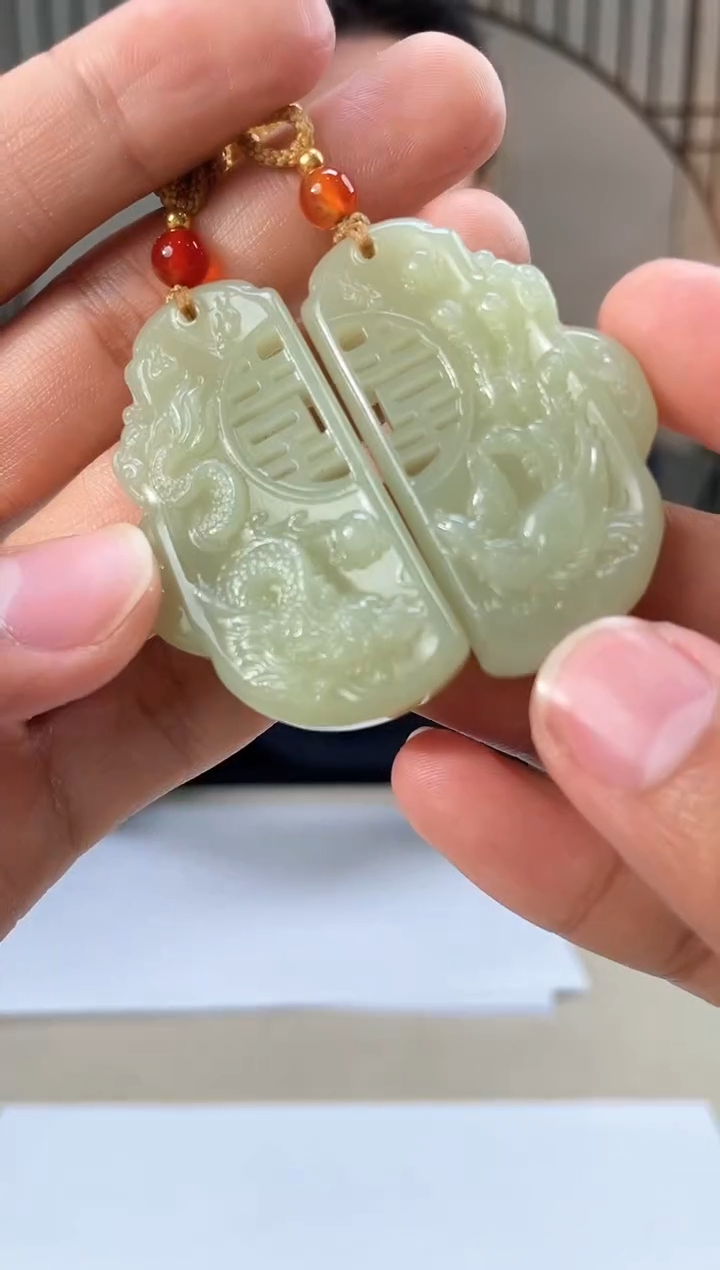 【闪购商品】定制和田玉和田玉（多样性拍一发一带证）70171