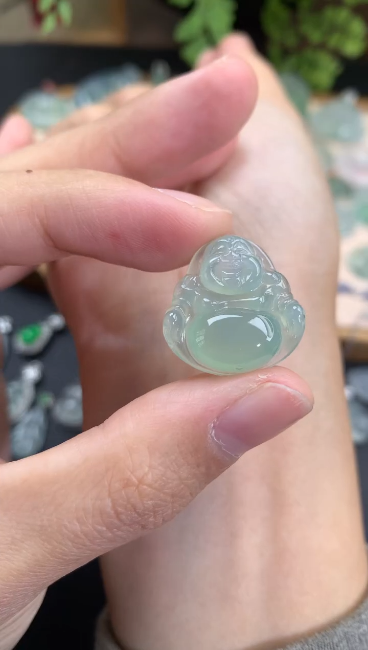 【闪购商品】翡翠颈饰未镶嵌佛公