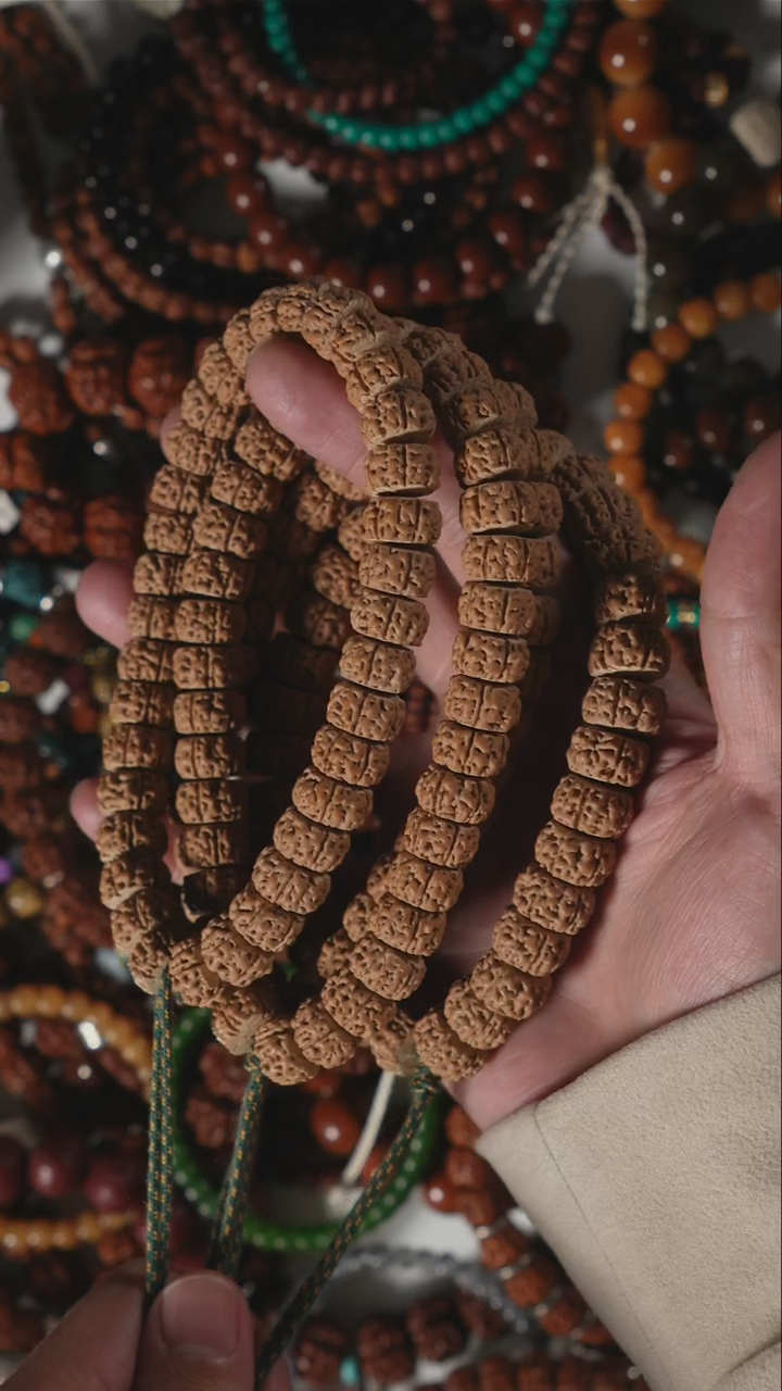 【闪购商品】金刚菩提吊坠D01黄点斩龙手持