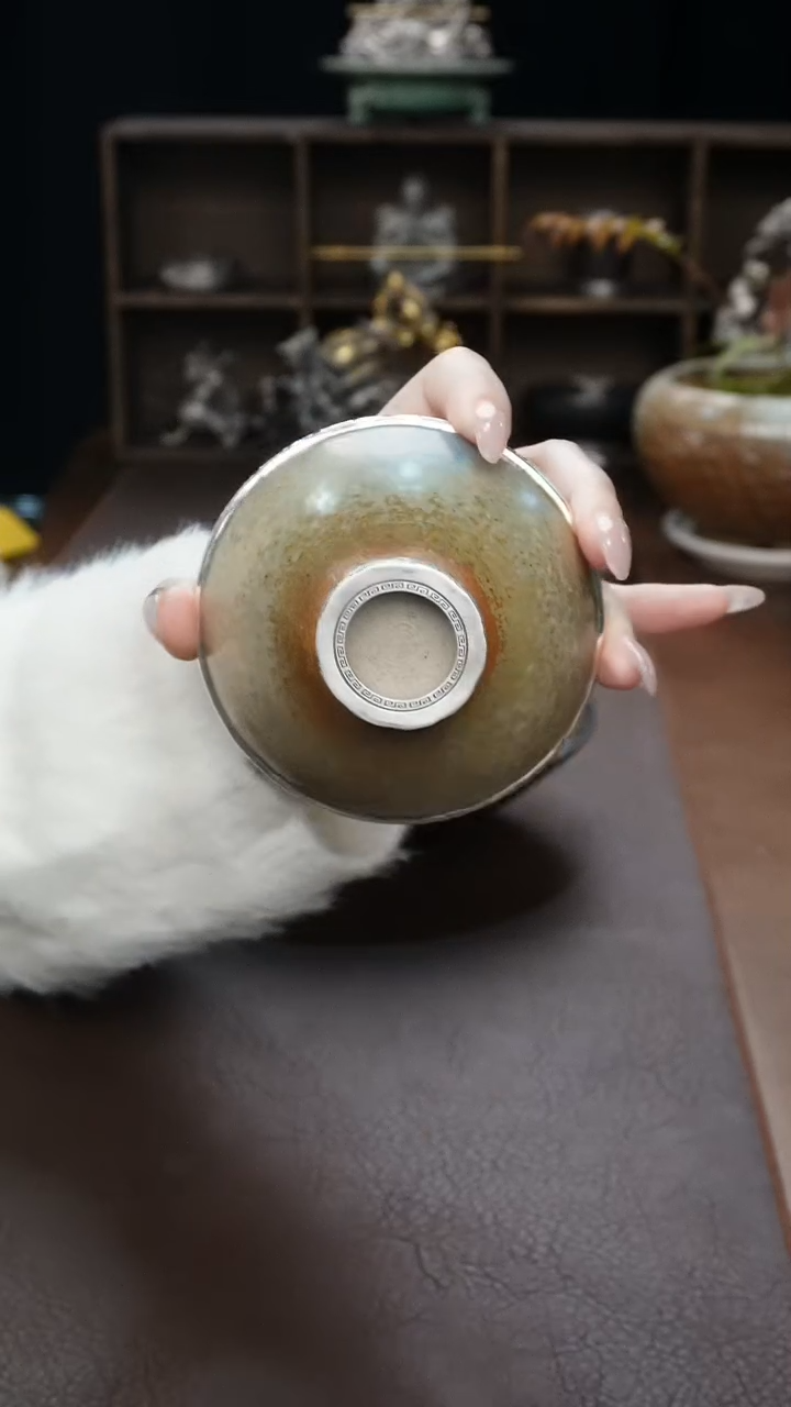 【闪购商品】境秋黄陶主人杯高定