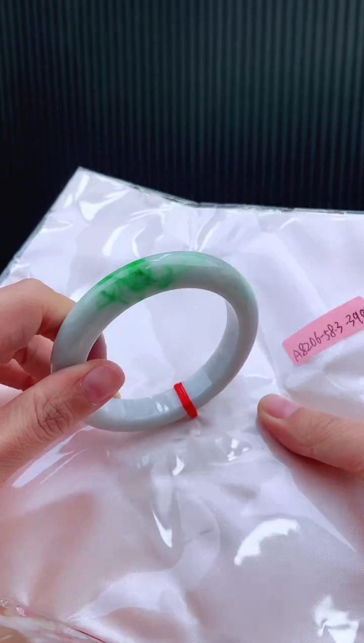 未镶嵌手镯翡翠58