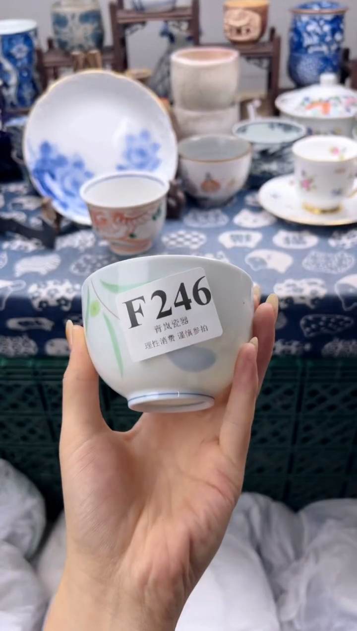 瓷片开****朵  F246
