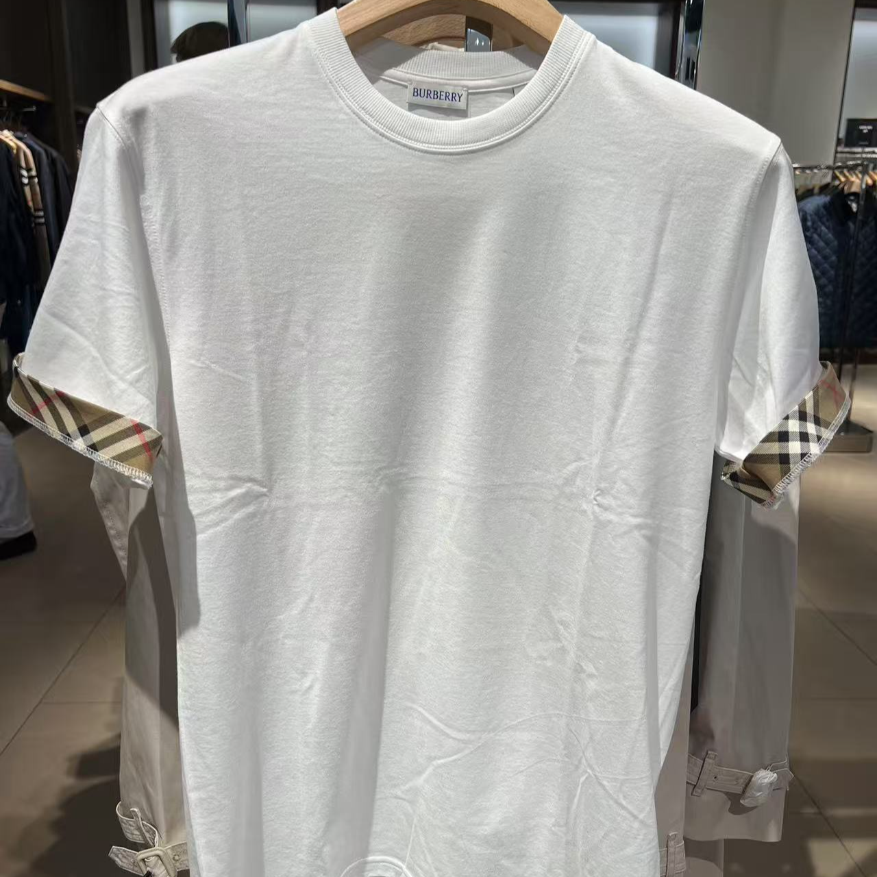 【奥地利直邮】BURBERRY/博柏利 男款时尚休闲纯色袖口格纹短袖T恤