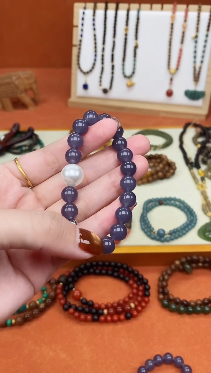 未镶嵌手链和田玉单圈烟紫和田手串