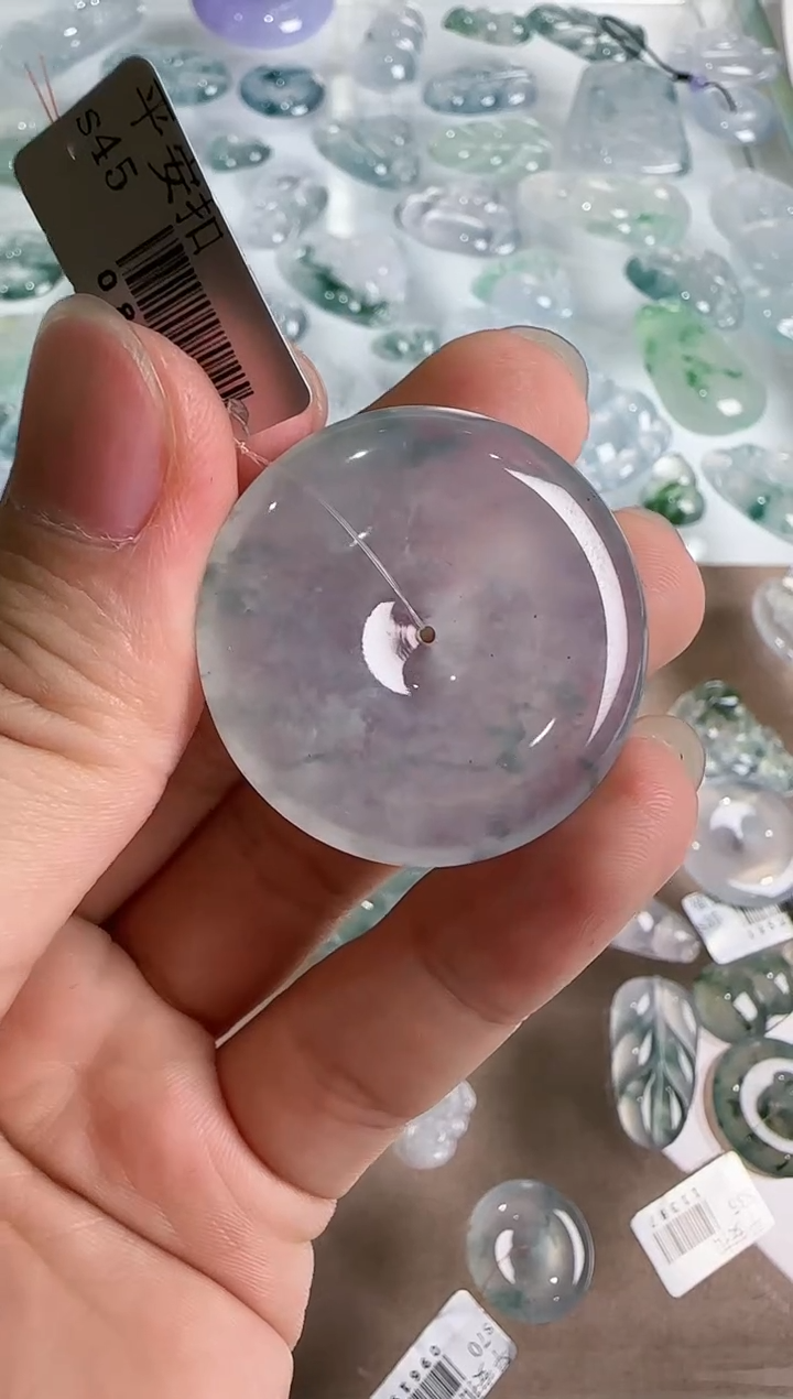 【闪购商品】翡翠吊坠(不含链)未镶嵌..