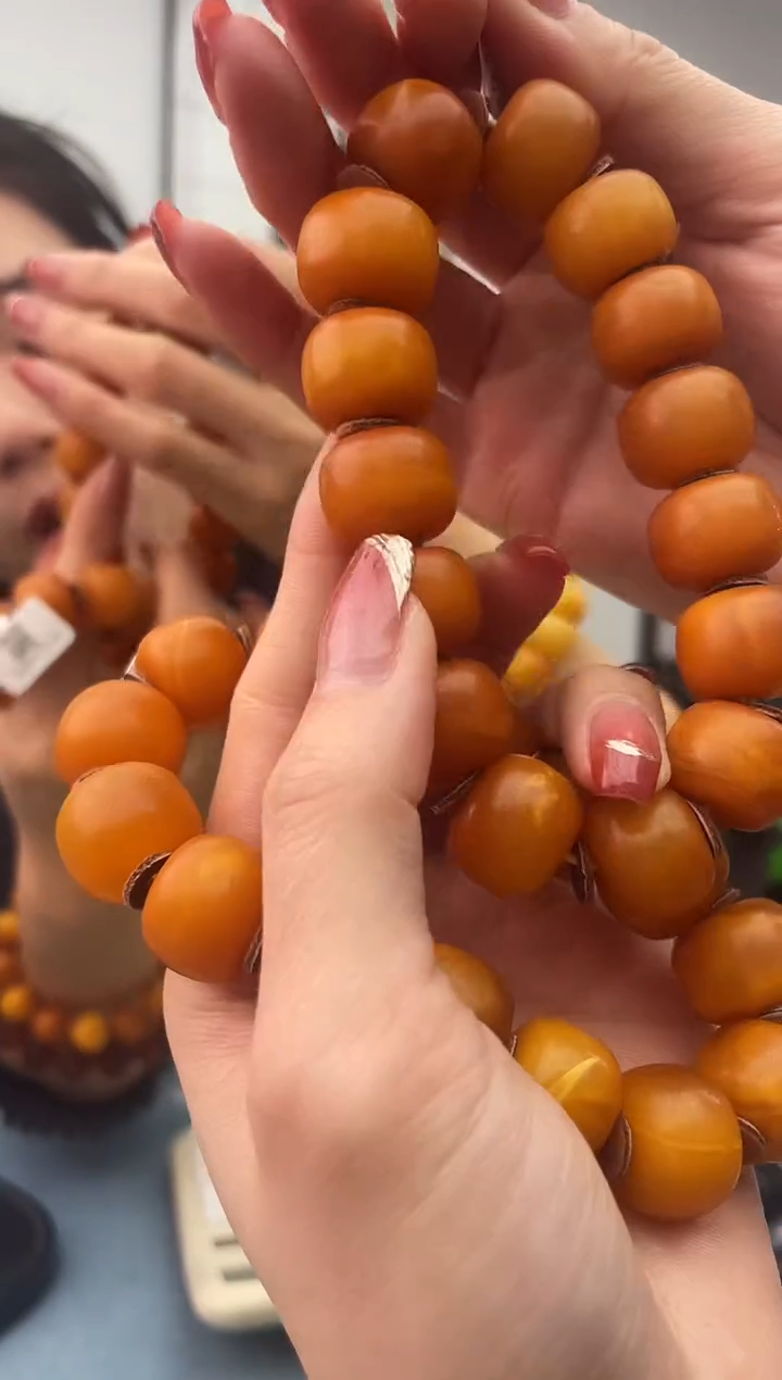 【闪购商品】蜜蜡珠宝奇石未镶嵌假一罚十，多样性发其一043