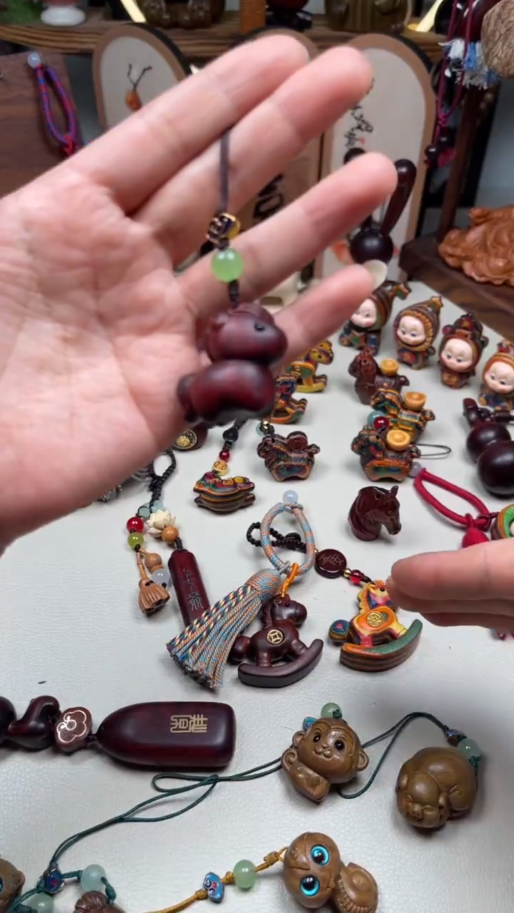 檀香木紫檀小胖马挂件