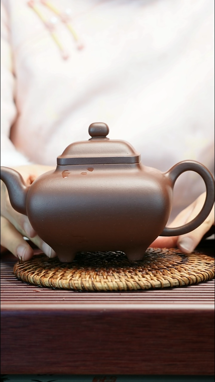 茶壶紫砂底槽清 四方传炉  520cc