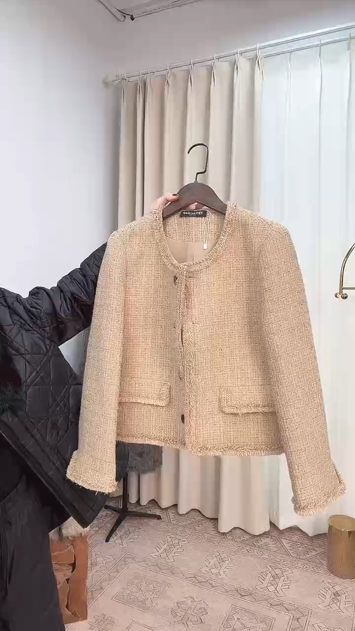 YEVACHAO女士时尚搭配M小香风