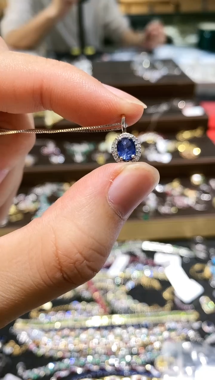 【闪购商品】蓝宝石颈饰银S925镶嵌吊坠