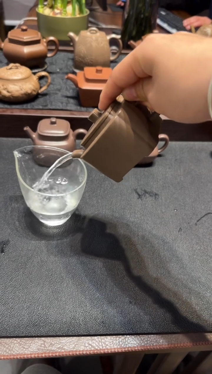 【闪购商品】紫砂茶壶同春 紫砂壶