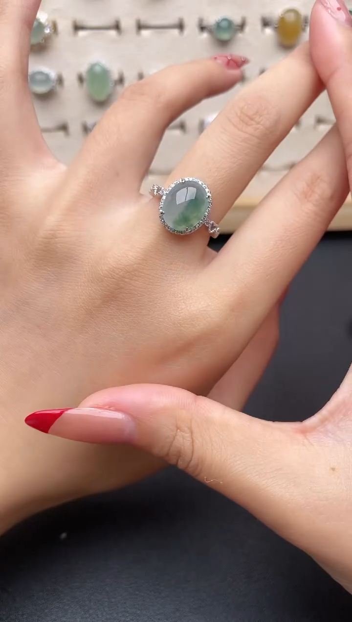 【闪购商品】翡翠戒指银S925镶嵌一物一证一礼盒