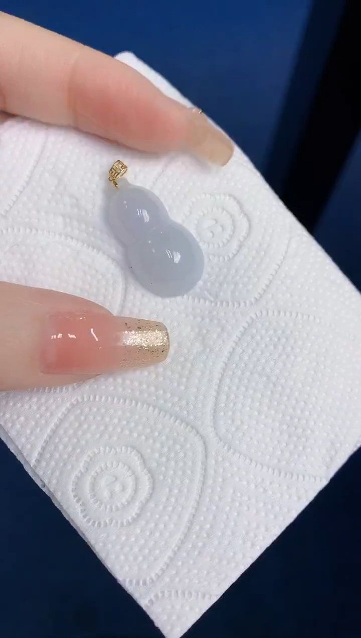 颈饰18K金镶嵌翡翠缅甸天然翡翠A货