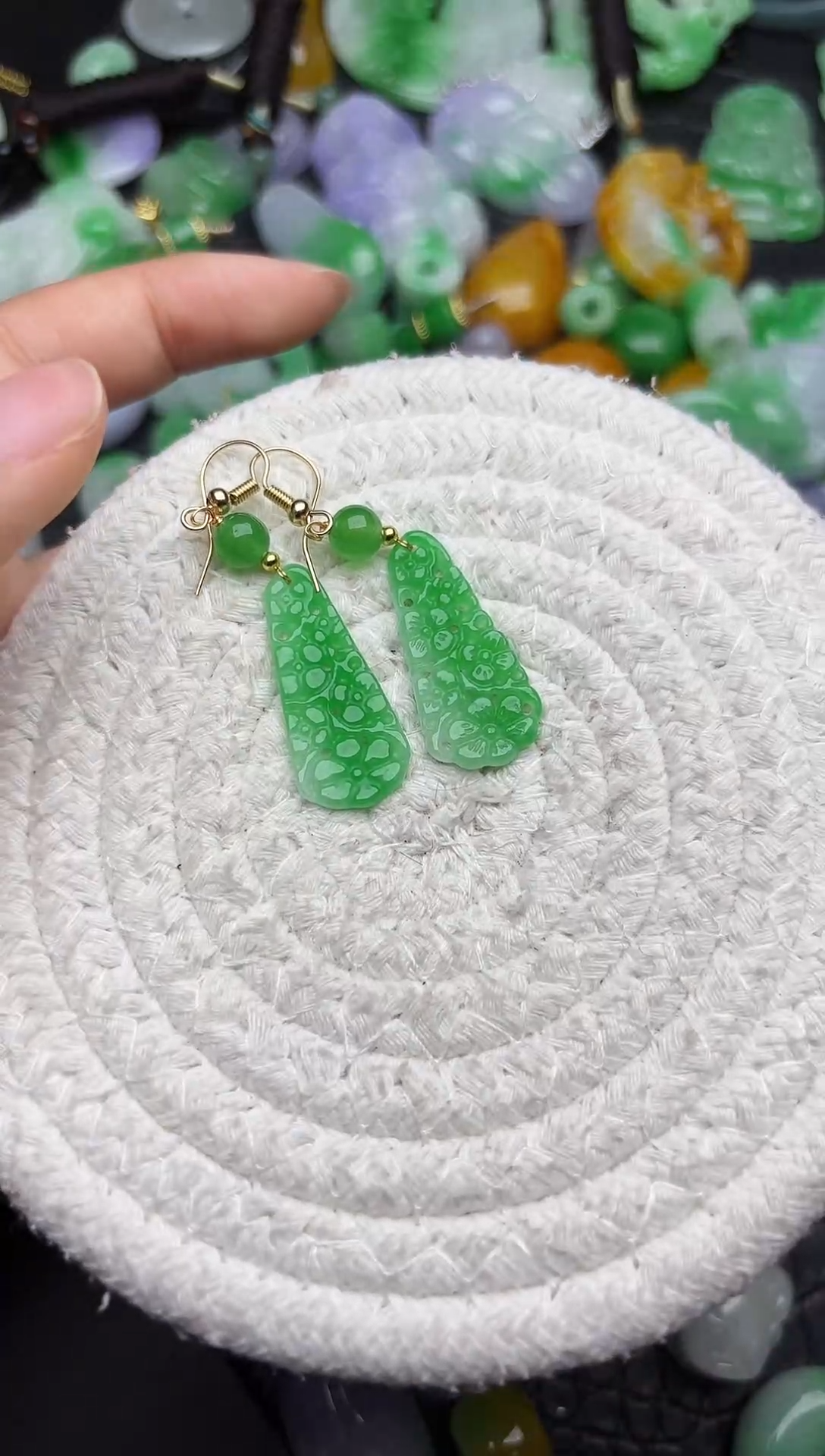 颈饰未镶嵌翡翠缅甸翡翠吊坠
