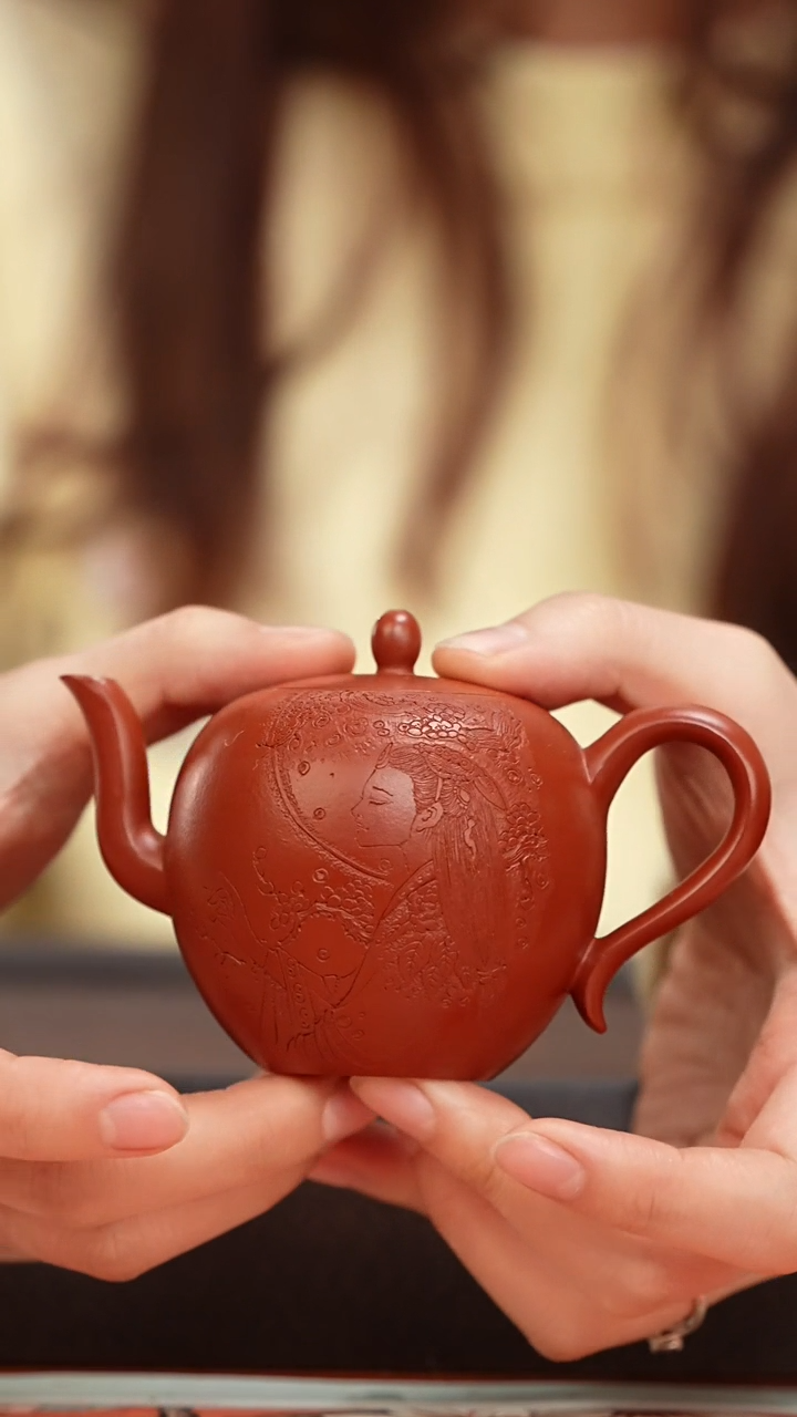 【闪购商品】紫砂茶壶忆秦娥朱泥美人肩125CC