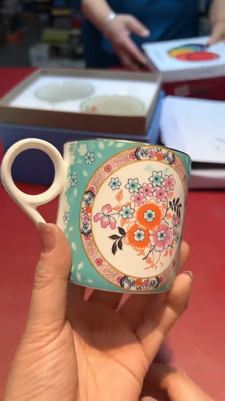 【闪购商品】瓷片锅碗瓢盆一件不剩