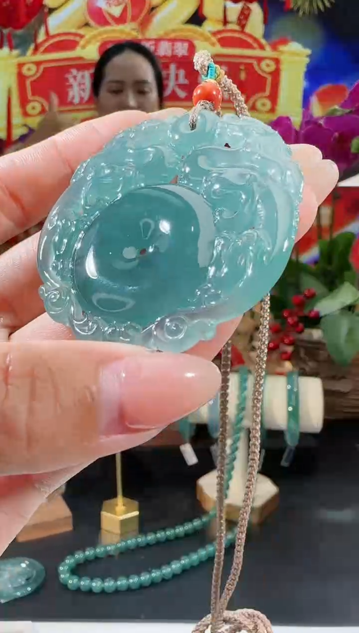 【闪购商品】翡翠吊坠(不含链)未镶嵌双龙护主多样性发一