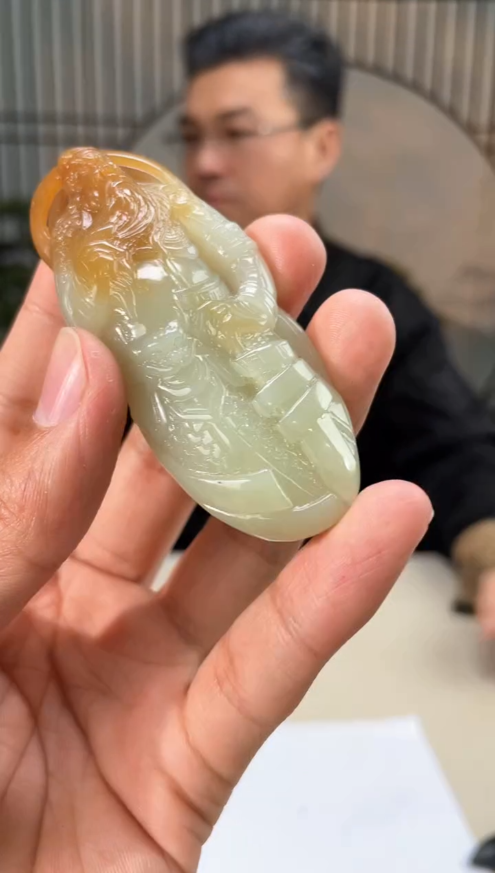 【闪购商品】定制和田玉和田玉（多样性拍一发一带证）100214