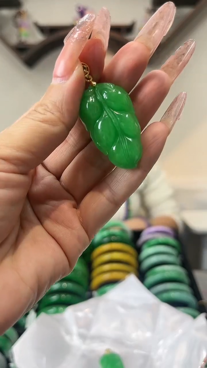 【闪购商品】砖雕闪21 手工雕刻吊坠