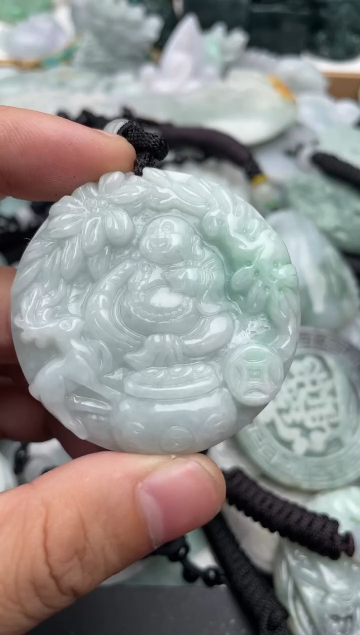 吊坠(不含链)未镶嵌翡翠1