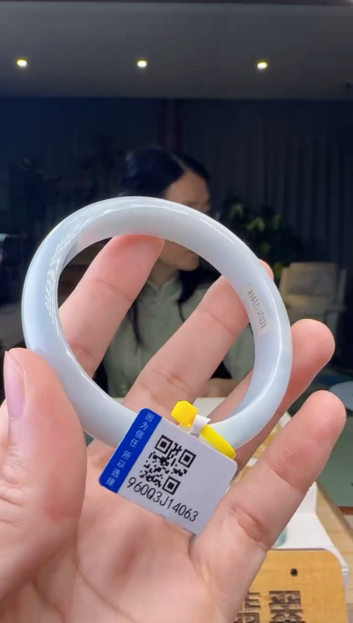 【闪购商品】翡翠手镯未镶嵌XM@@960Q3J14063