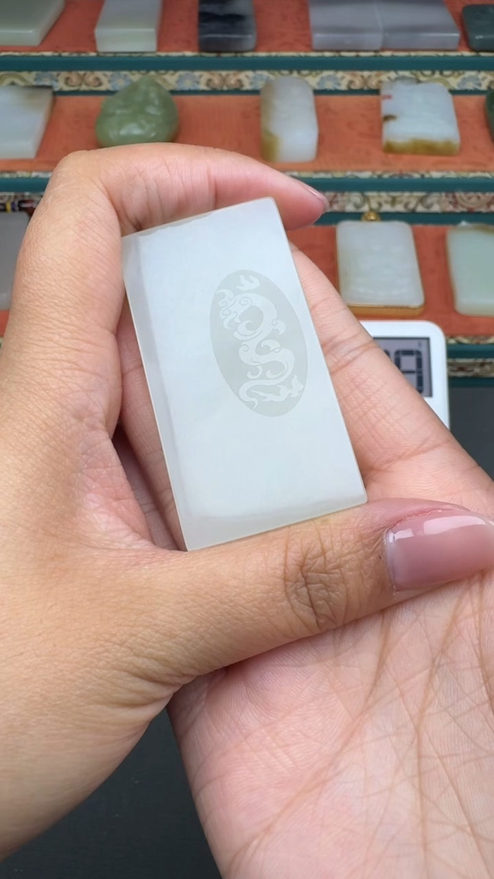 【闪购商品】和田玉颈饰未镶嵌婷婷