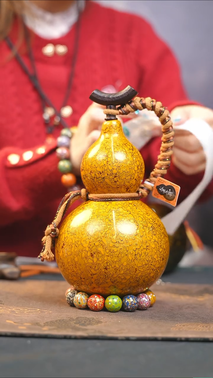 【闪购商品】WY234漆艺酒葫芦不包手串及旋转底座