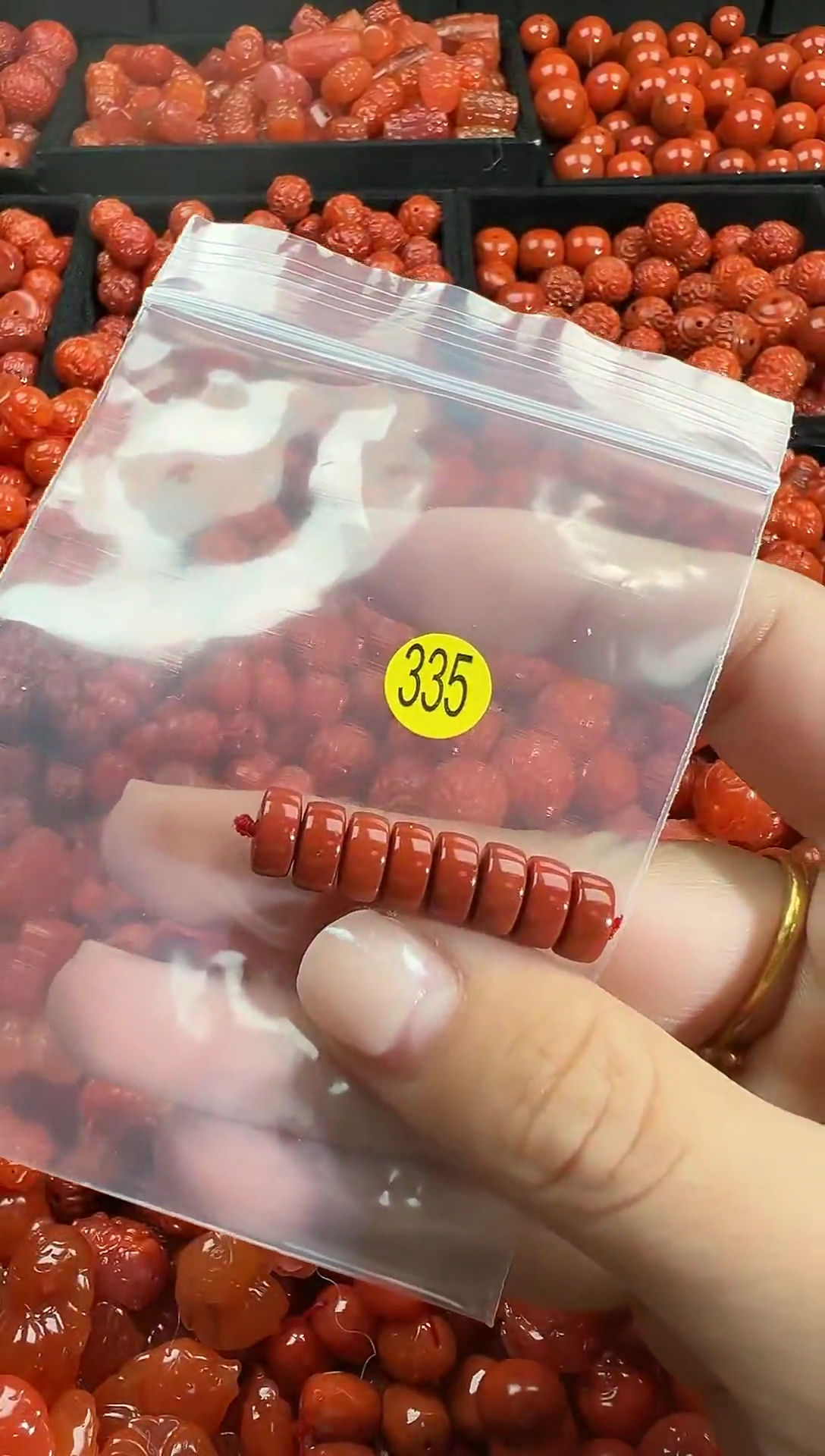 颈饰未镶嵌南红玛瑙1